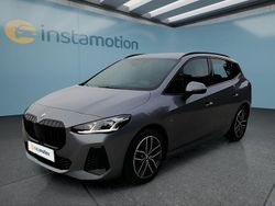 Grau Gebraucht 2022 BMW 218 Active Tourer Van / Kleinbus | 33.249 € (Teuer)