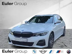Weiss Gebraucht 2021 BMW 318 Performance Kombi | 30.588 € (Fairer Preis)