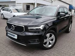 Black solid (stone) Gebraucht 2021 Volvo XC40 Momentum SUV | 23.985 € (Guter Preis)