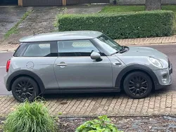 Grau Gebraucht 2019 Mini ONE Kleinwagen | 14.900 € (Fairer Preis)