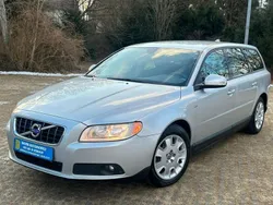 Silber Gebraucht 2010 Volvo V70 Kombi | 7.990 € (Etwas zu teuer)