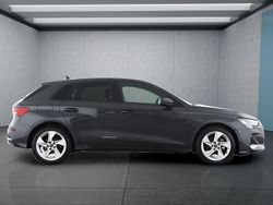 Grau Gebraucht 2025 Audi A3 Sportback Kleinwagen | 33.299 € (Fairer Preis)