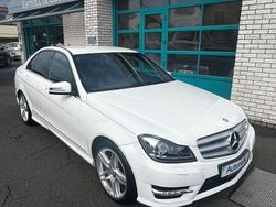 Weiß Gebraucht 2013 Mercedes C200 AMG line Limousine | 15.950 € (Etwas zu teuer)