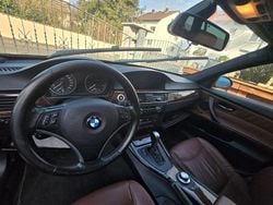 Schwarz Gebraucht 2006 BMW 330 Sport Line Limousine | 3.800 €