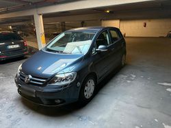 Blau Gebraucht 2007 VW Golf Plus Cross Van / Kleinbus | 3.899 € (Fairer Preis)