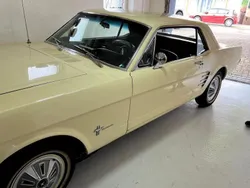 Gelb Gebraucht 1966 Ford Mustang Coupé | 21.999 €