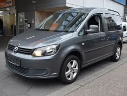 Grau Gebraucht 2012 VW Caddy Van / Kleinbus | 8.749 € (Fairer Preis)