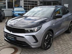 Lack grau artense/metallic klarlack Gebraucht 2023 Opel Grandland X GSe SUV | 32.780 € (Teuer)