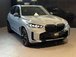 Brooklyn grau Gebraucht 2025 BMW X5 M Sport SUV | 88.970 € (Superpreis)