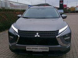 Grau Gebraucht 2022 Mitsubishi Eclipse Basis SUV | 18.990 € (Fairer Preis)