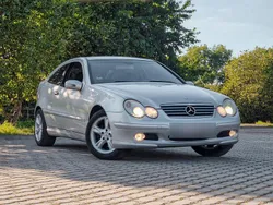 Silber Gebraucht 2004 Mercedes C200 Limousine | 2.649 € (Guter Preis)