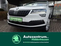 Moonweiss perleffekt met. moonweiss perleffekt met. Gebraucht 2018 Skoda Karoq Style SUV | 23.190 € (Fairer Preis)