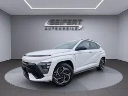 Atlas white Neu 2025 Hyundai Kona N Line SUV | 33.990 € (Etwas zu teuer)