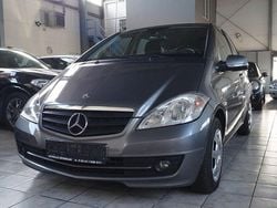 Grau Gebraucht 2009 Mercedes A160 Limousine | 3.390 € (Guter Preis)