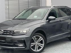 Grau Gebraucht 2017 VW Tiguan Highline SUV | 24.500 € (Etwas zu teuer)