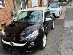 Braun Gebraucht 2016 Opel Adam Kleinwagen | 6.200 € (Etwas zu teuer)