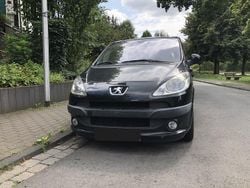 Schwarz Gebraucht 2009 Peugeot 1007 Kleinwagen | 1.200 € (Guter Preis)