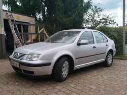 Silber Gebraucht 2000 VW Bora Limousine | 3.555 € (Etwas zu teuer)