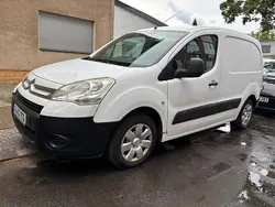 Weiß Gebraucht 2009 Citroën Berlingo Van / Kleinbus | 3.950 € (Guter Preis)