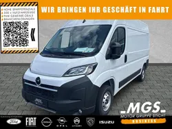 Cassablanca weiß Neu 2025 Opel Movano Van | 30.345 € (Superpreis)