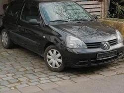 Schwarz Gebraucht 2007 Renault Clio II Campus Limousine | 1.000 € (Fairer Preis)