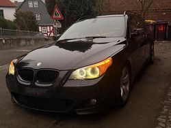 Schwarz Gebraucht 2005 BMW 545 M Sport Kombi | 4.800 €