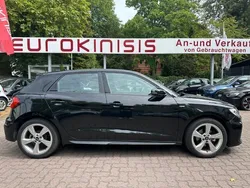 Mythosschwarz metallic Gebraucht 2022 Audi A1 S-Line Kleinwagen | 28.499 € (Teuer)