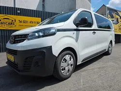 Weiß Gebraucht 2022 Opel Zafira Life Van | 22.390 €