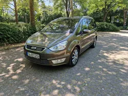 Beige Gebraucht 2010 Ford Galaxy Ghia Van / Kleinbus | 11.111 €