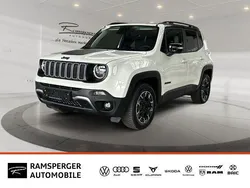 Weiß Gebraucht 2022 Jeep Renegade SUV | 28.990 € (Etwas zu teuer)