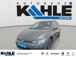 Grau Gebraucht 2021 VW Golf VIII United Limousine | 21.990 € (Etwas zu teuer)