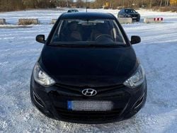 Schwarz Gebraucht 2013 Hyundai i20 Edition Limousine | 4.400 € (Fairer Preis)
