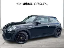 Schwarz Gebraucht 2022 Mini Cooper SE Classic Kleinwagen | 19.890 € (Fairer Preis)