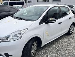 Lack weiss banquise/lackierung Gebraucht 2014 Peugeot 208 Access Kleinwagen | 3.450 € (Guter Preis)