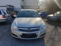 Silber Gebraucht 2010 Opel Astra Edition Kombi | 1.990 € (Superpreis)