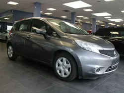 Grau Gebraucht 2016 Nissan Note Pure Van / Kleinbus | 7.980 € (Fairer Preis)