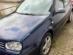 Blau Gebraucht 1998 VW Golf IV Kleinwagen | 1.850 € (Fairer Preis)