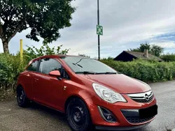 Rot Gebraucht 2012 Opel Corsa Limousine | 3.980 € (Fairer Preis)