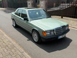 Grün Gebraucht 1988 Mercedes 190 Limousine | 16.300 €