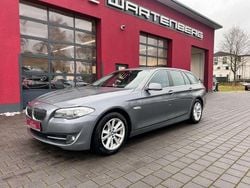 Grau Gebraucht 2011 BMW 530 Kombi | 9.980 € (Superpreis)