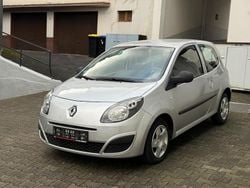 Silber Gebraucht 2009 Renault Twingo Kleinwagen | 2.850 €