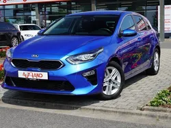 Blau Gebraucht 2021 Kia Ceed 2 Limousine | 20.950 € (Fairer Preis)