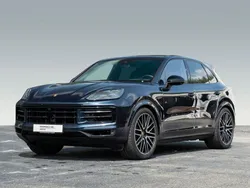 Blau Gebraucht 2024 Porsche Cayenne S SUV | 126.800 € (Guter Preis)