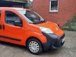 Orange Gebraucht 2010 Citroën Nemo Van / Kleinbus | 6.000 € (Teuer)