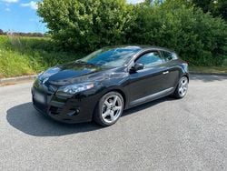 Schwarz Gebraucht 2010 Renault Mégane Coupé Coupé | 5.500 € (Guter Preis)