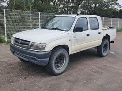 Weiß Gebraucht 2004 Toyota HiLux Abholung | 10.115 € (Fairer Preis)
