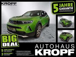 Lackierung matcha green/typ au Gebraucht 2023 Opel Mokka-e Elegance SUV | 21.190 € (Fairer Preis)