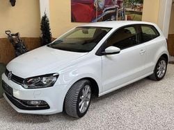 Pure white Gebraucht 2017 VW Polo Highline Kleinwagen | 12.999 € (Guter Preis)