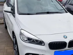 Weiß Gebraucht 2018 BMW 220 Active Tourer M Sport Van / Kleinbus | 16.000 € (Guter Preis)
