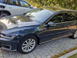 Grau Gebraucht 2017 VW Passat Business Kombi | 16.016 € (Superpreis)